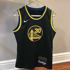 Warriors Stephen Curry Nike Black 2021/22 Swingman Jersey - City Edition Youth M
